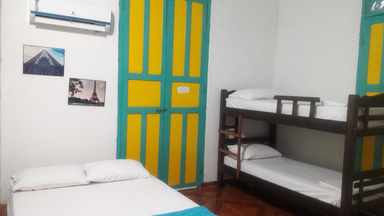 Arbore Hostel Santa Marta  Esterno foto