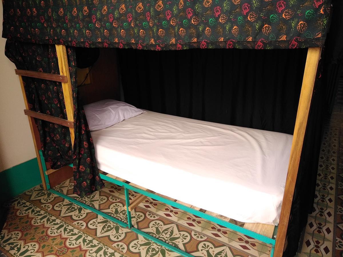 Arbore Hostel Santa Marta  Esterno foto